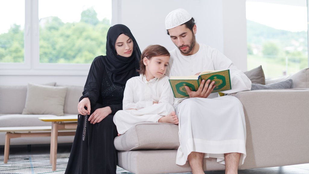 KELUARGA CINTA AL QUR'AN