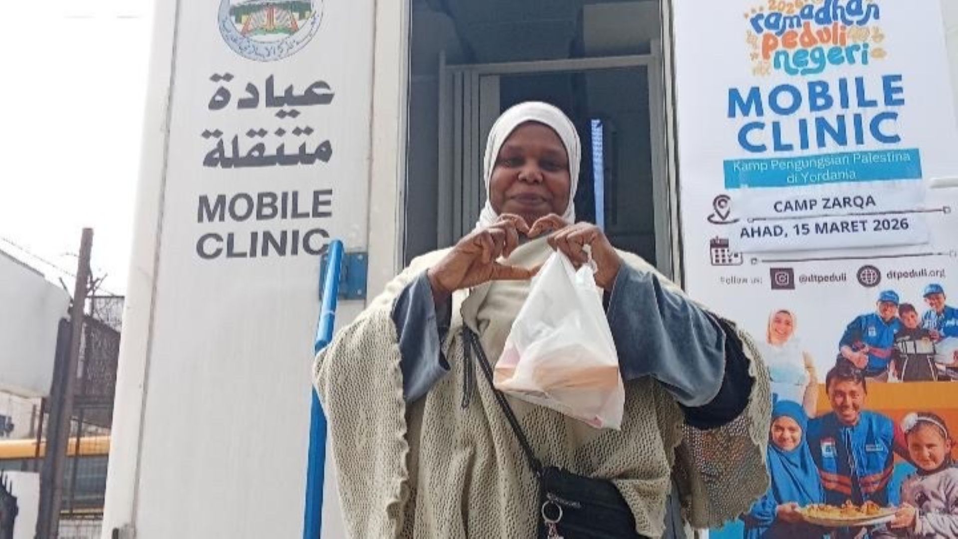 mobile-clinic-dt-peduli 4.jpg