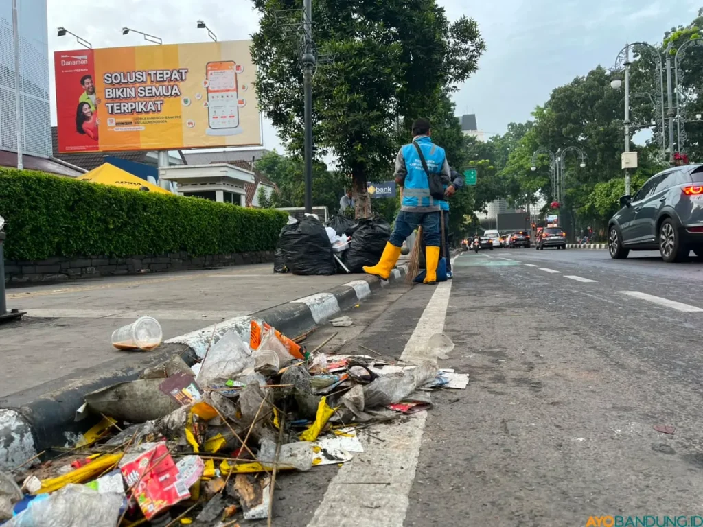 sampah bandung